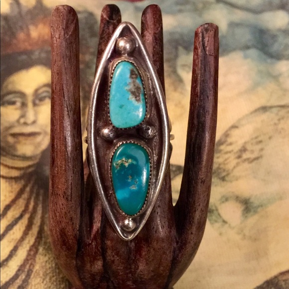Jewelry - VTG Native American Sterling Silver turquoise ring